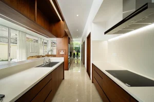 10×10 HOUSE