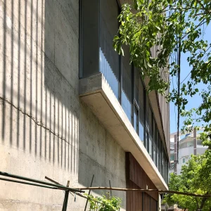 N HOUSE