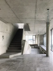 N HOUSE