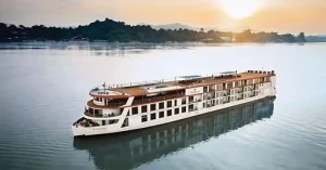 TÀU DU LỊCH 5 SAO