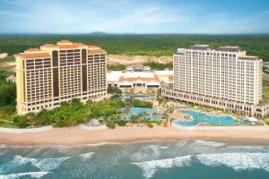 THE GRAND HỒ TRÀM TRIP